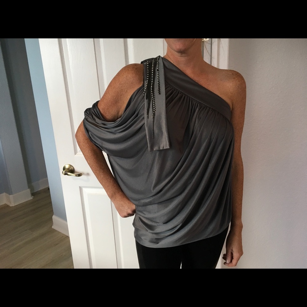 Robert Rodriguez slate gray 1 shoulder top.
